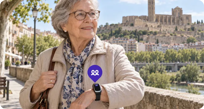 Persona mayor en Lléida usando el reloj Durcal