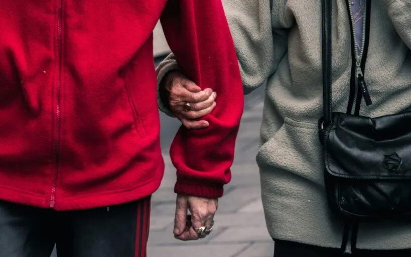 Durcal Blog - La vida después de enviudar: cómo lidiar con la soledad