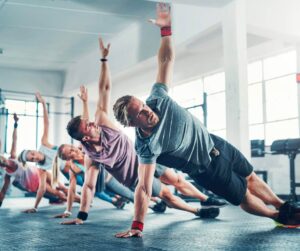 ejercicios para recuperar masa muscular en personas mayores 