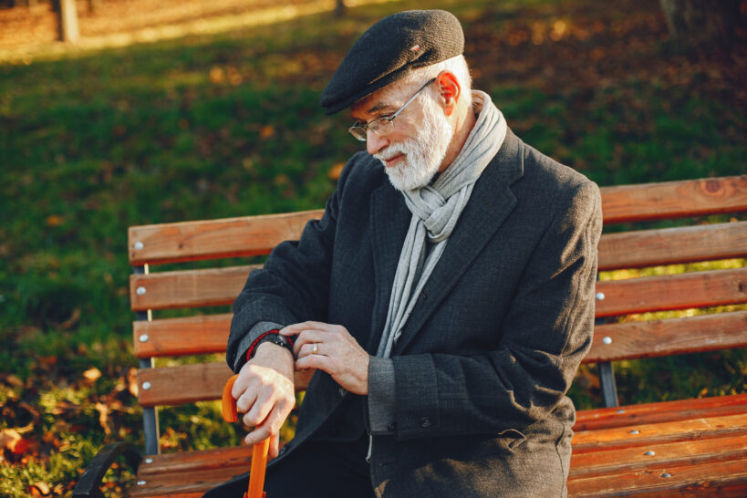 Durcal Blog - Guía para cuidar a los adultos mayores en otoño